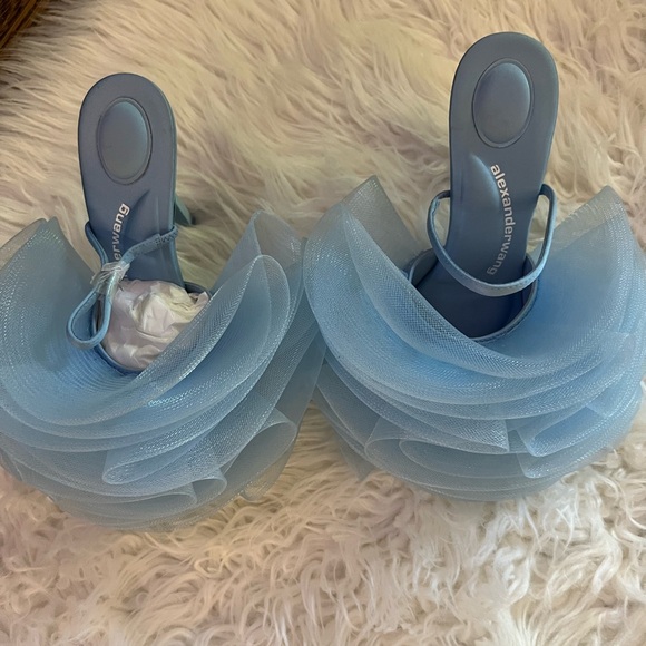 Insanely Pretty Alexander Wang “Pom 105” Silk Tulle Sandals Sky Blue 38.5 BNIB - Picture 4 of 15